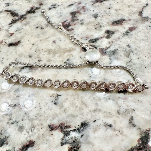 Kay Jewelers Diamond Infinity Bolo Bracelet 0.5 ct tw Round-cut Sterling Silver - Picture 11 of 11